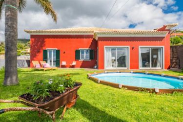 M744 Haus mit Garten