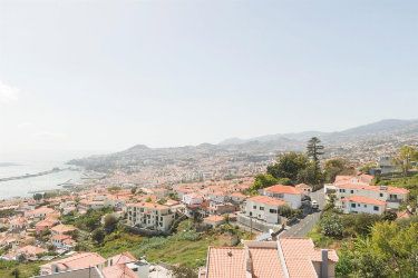 M667 View over the valey