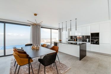 M543 Living room and dining room